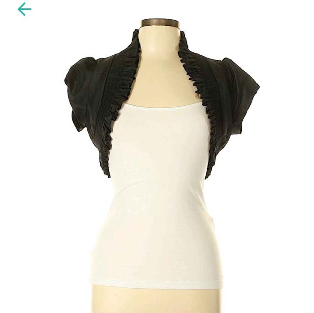 Forever 21 shrug